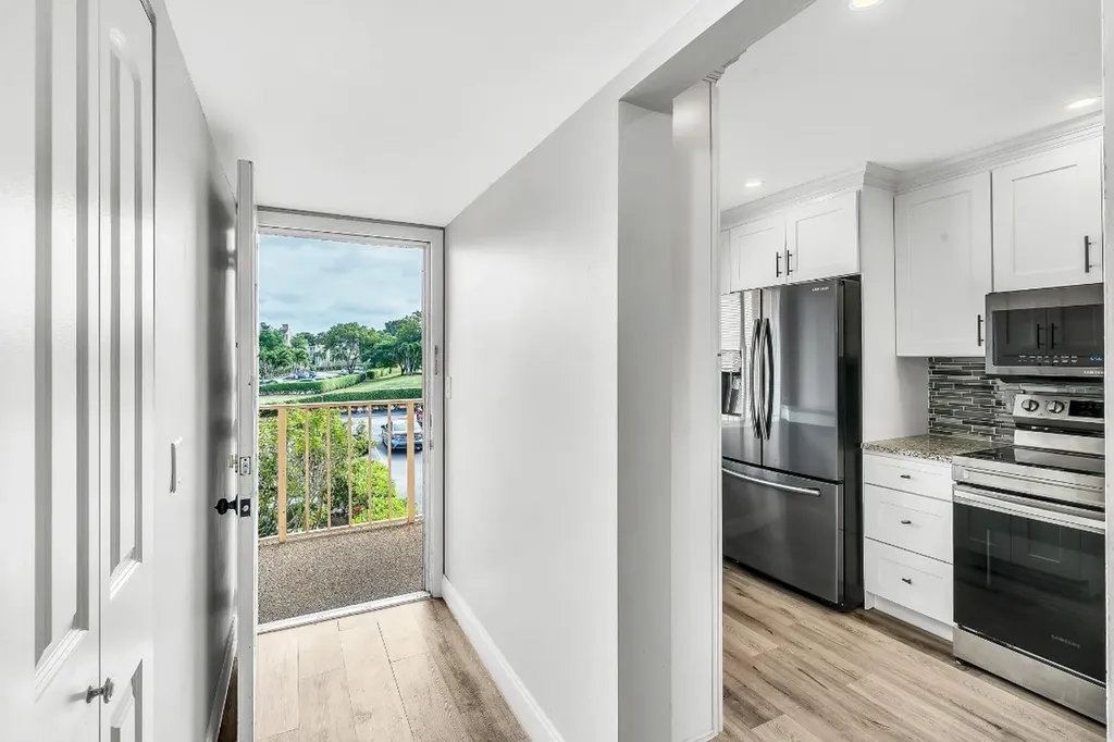 14307 Bedford Drive Delray Beach FL 33446