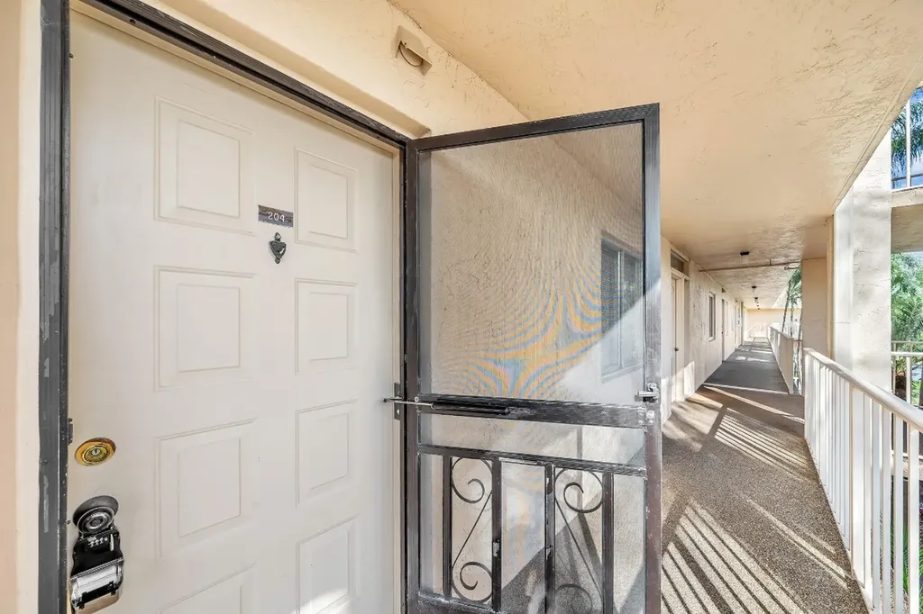 14307 Bedford Drive Delray Beach FL 33446