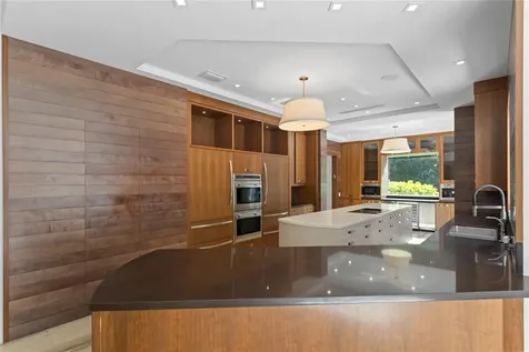 1585 Victoria Isle Way Weston FL 33327