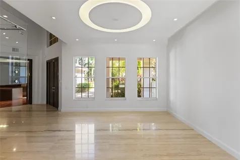 1585 Victoria Isle Way Weston FL 33327