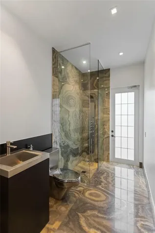 1585 Victoria Isle Way Weston FL 33327
