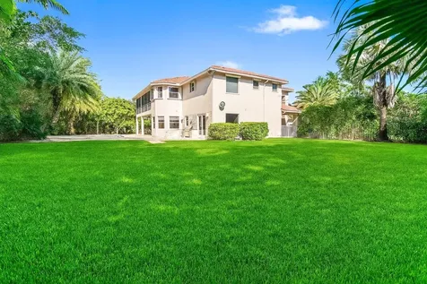 1585 Victoria Isle Way Weston FL 33327