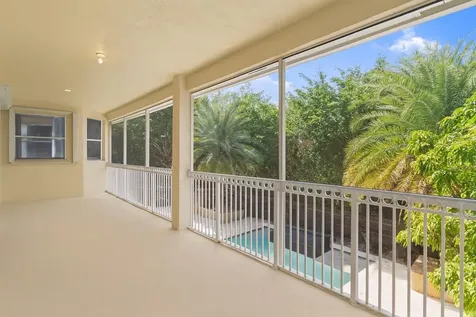 1585 Victoria Isle Way Weston FL 33327