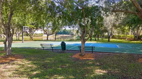 1585 Victoria Isle Way Weston FL 33327