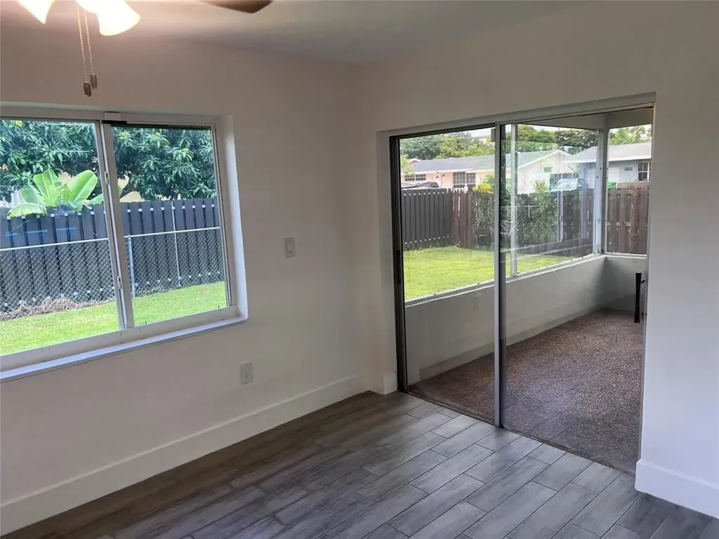 8361 NW 27th Place Sunrise FL 33322