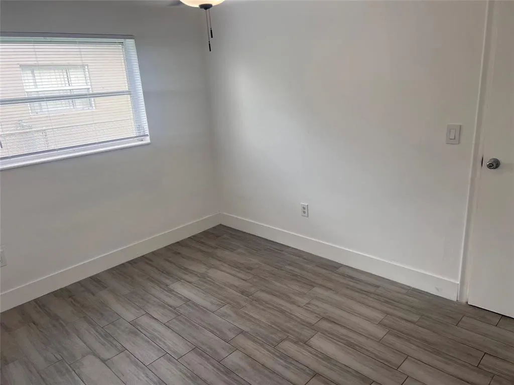 8361 NW 27th Place Sunrise FL 33322