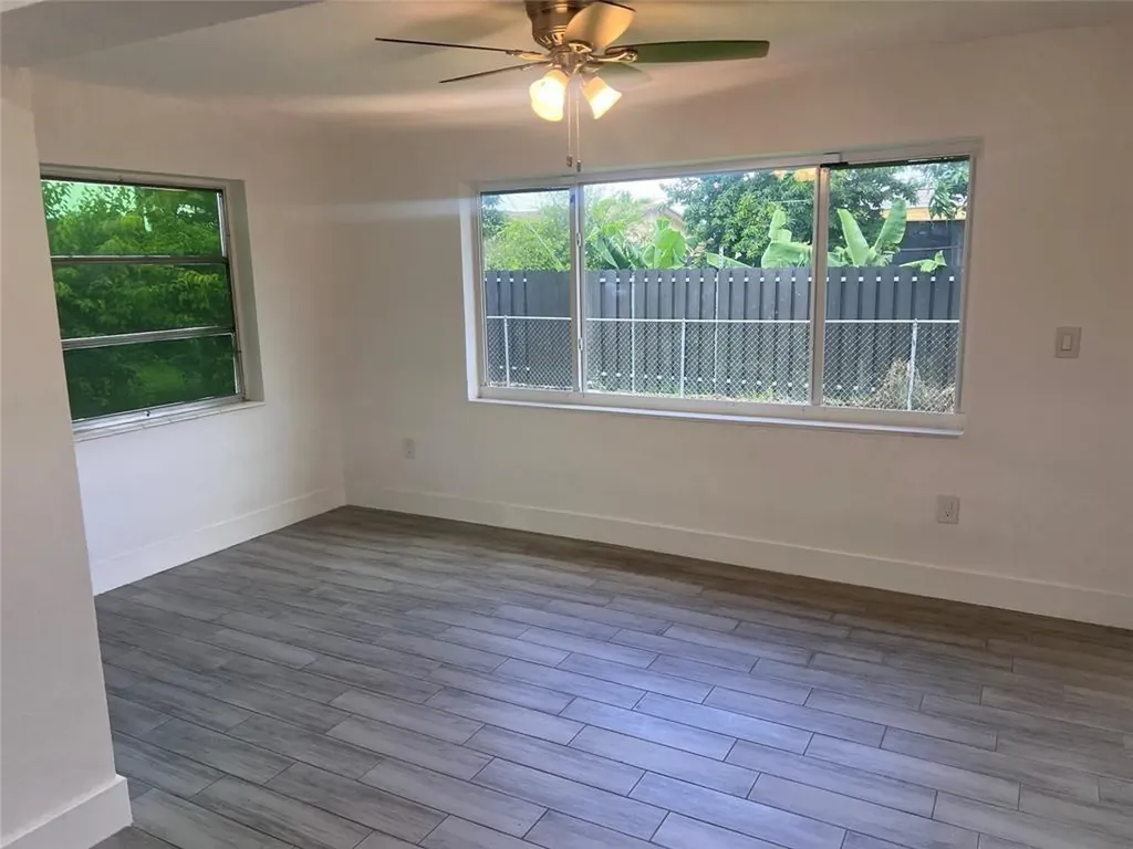 8361 NW 27th Place Sunrise FL 33322