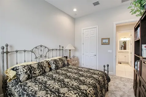 12095 E Bastille Circle Parkland FL 33076
