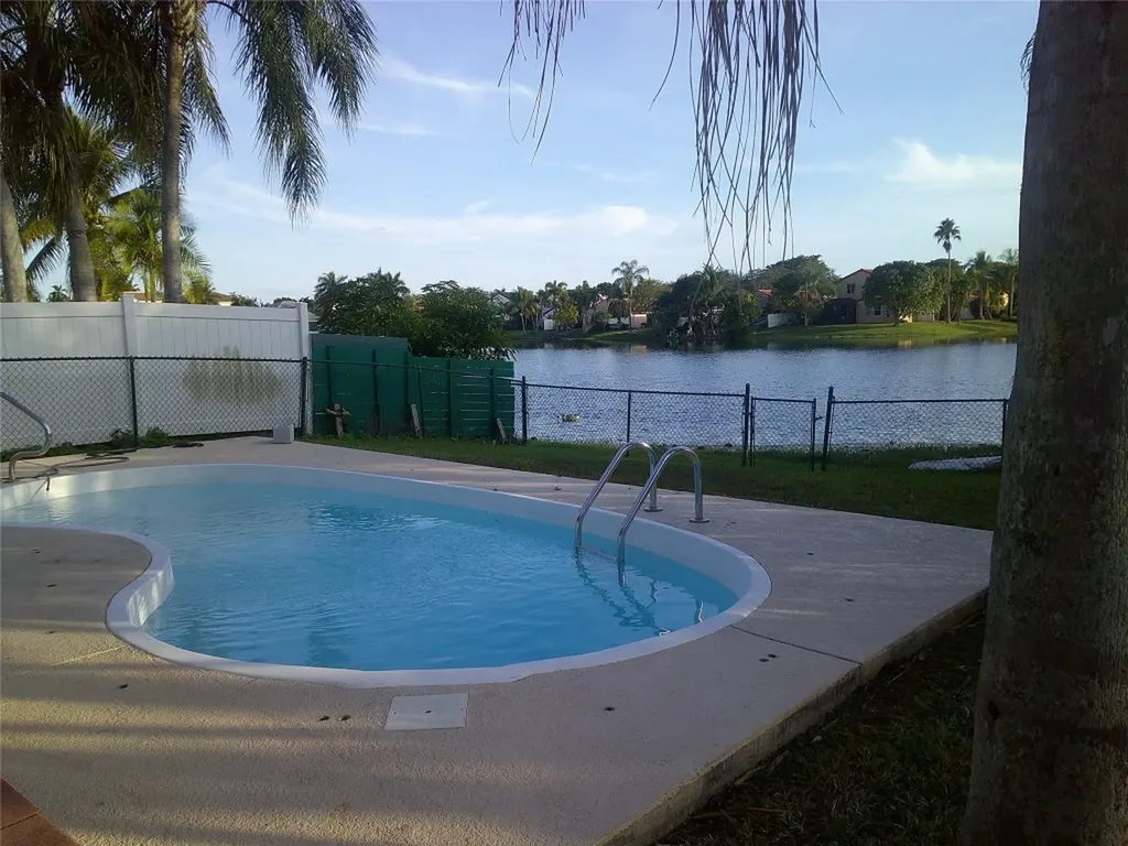 19250 NW 22nd Street Pembroke Pines FL 33029
