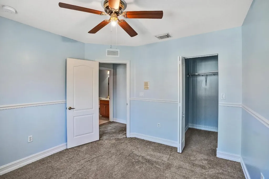 21403 NW 13th Court Miami FL 33169