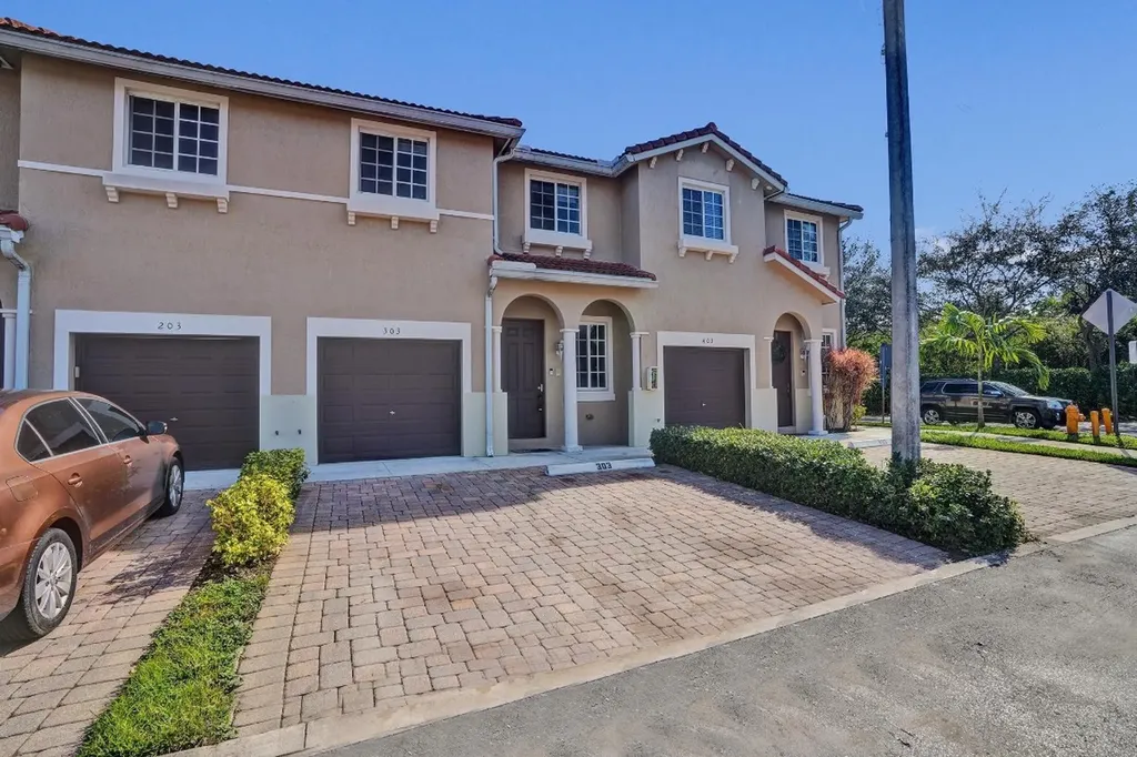21403 NW 13th Court Miami FL 33169