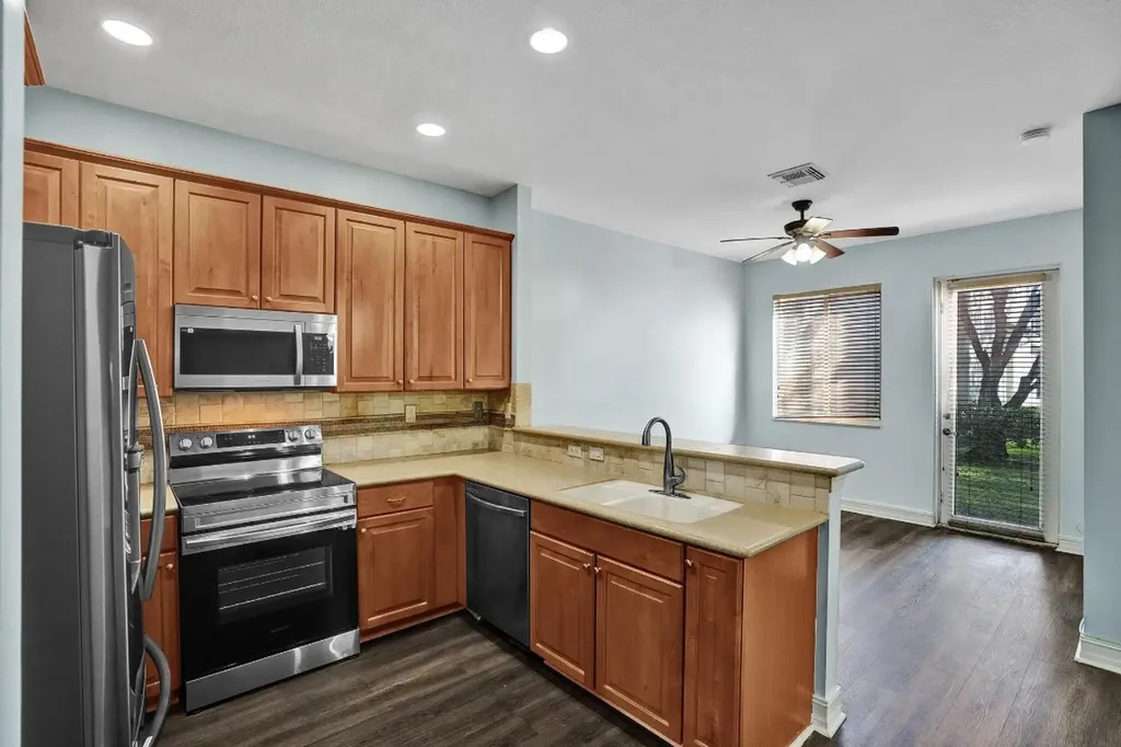 21403 NW 13th Court Miami FL 33169