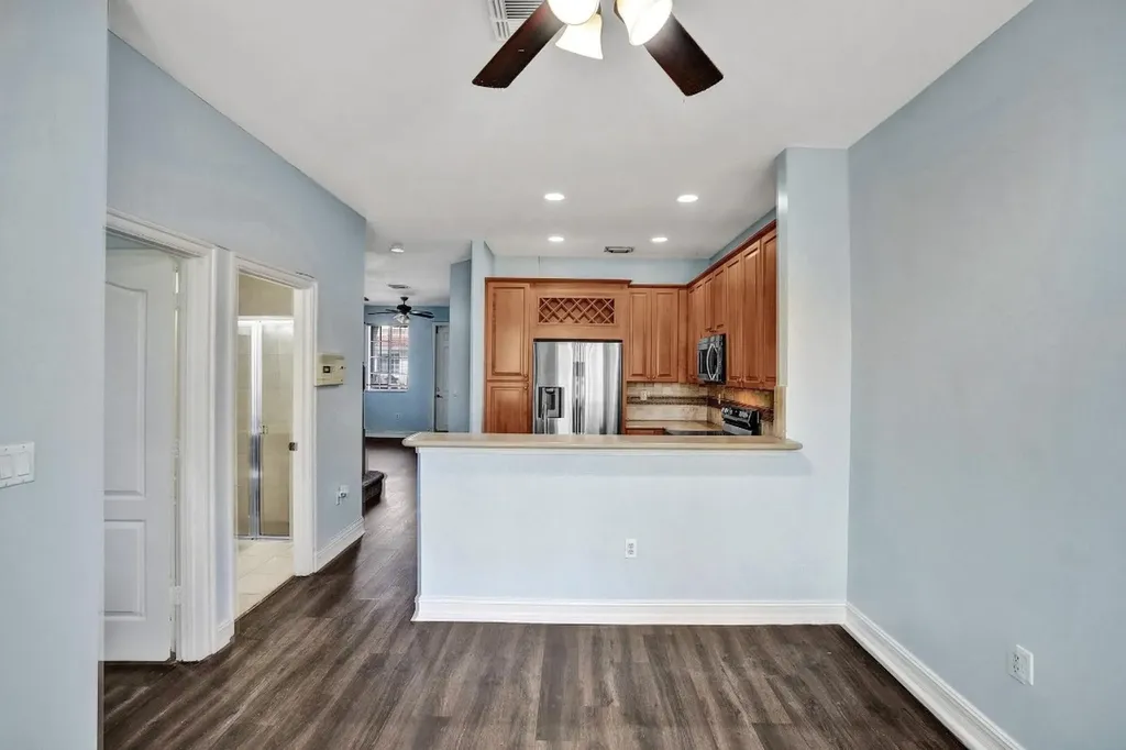 21403 NW 13th Court Miami FL 33169