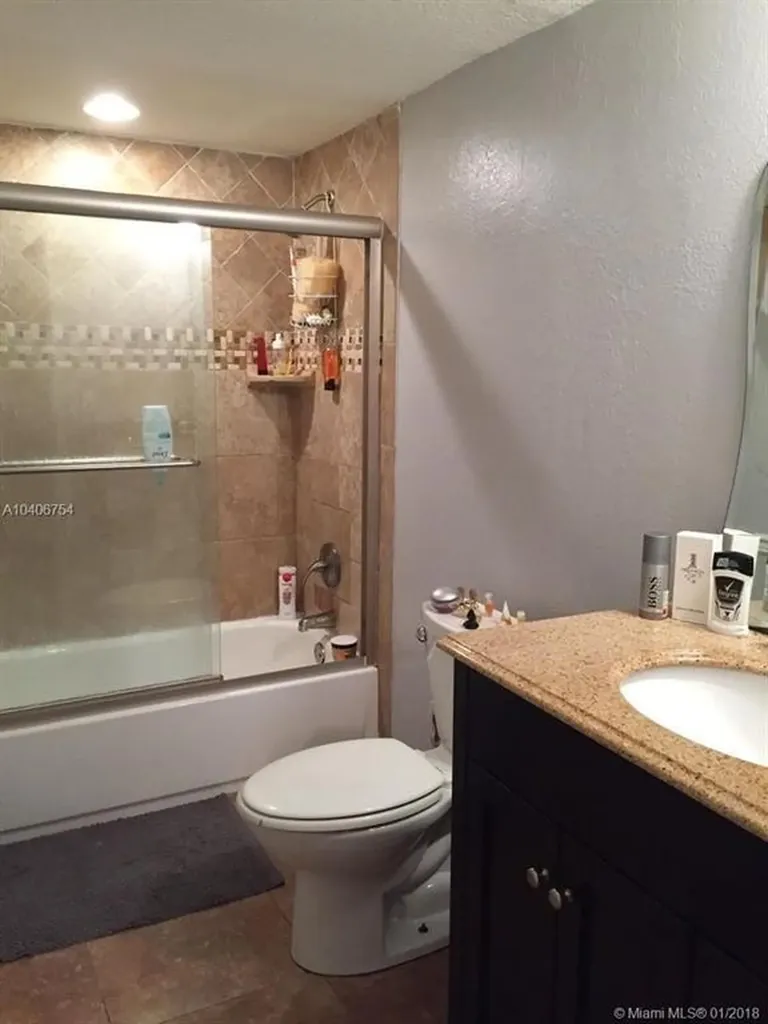 3621 NW 95th Terrace Sunrise FL 33351