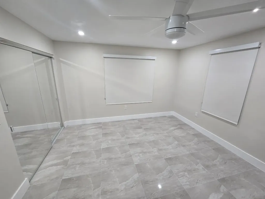 2207 Taft Street Hollywood FL 33020