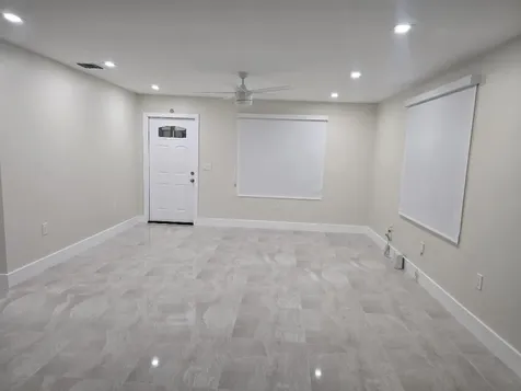 2207 Taft Street Hollywood FL 33020