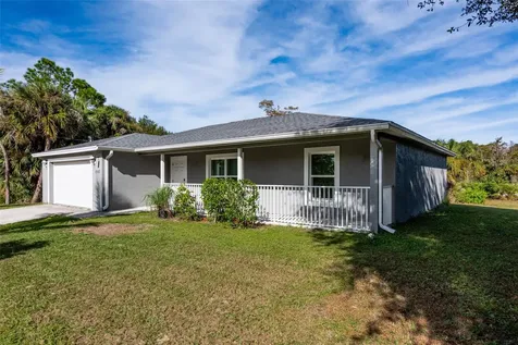 8007 Royal Court Labelle FL 33935