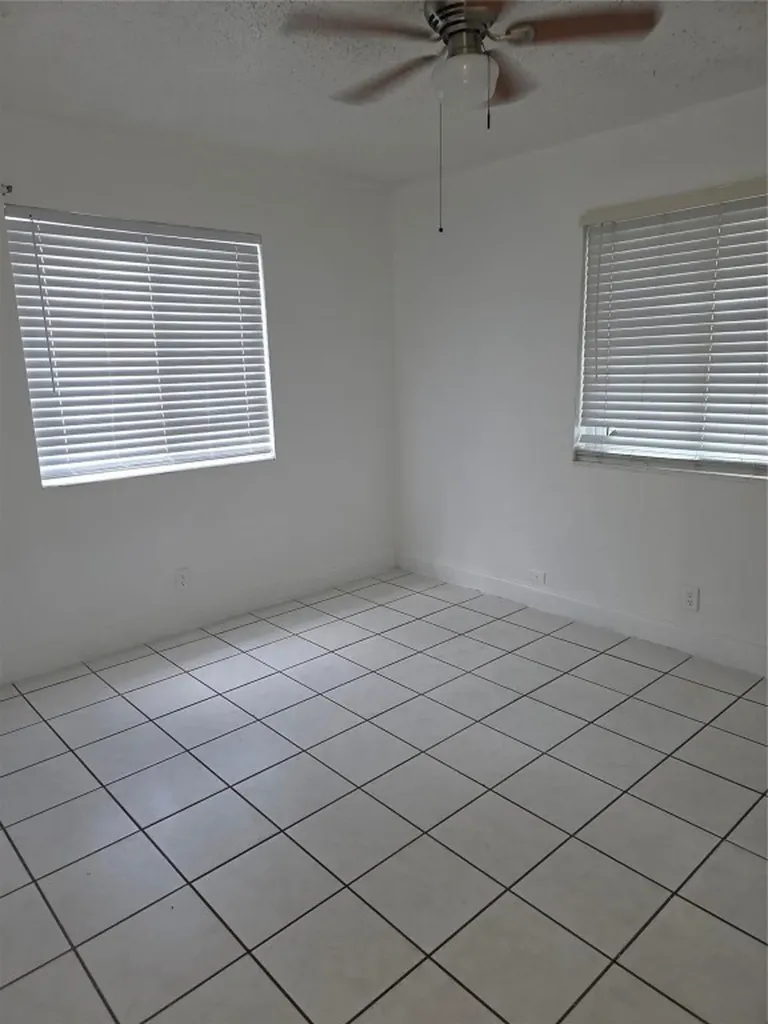 1034 NW 1st Avenue Fort Lauderdale FL 33311