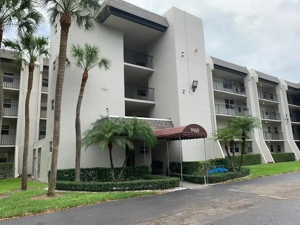 9460 Poinciana Place Davie FL 33324