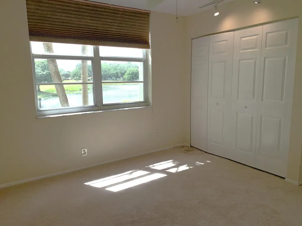 9460 Poinciana Place Davie FL 33324