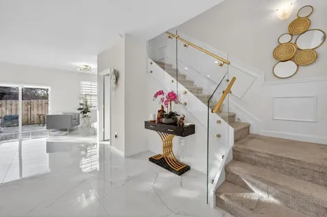 4668 NW 120th Way Coral Springs FL 33076