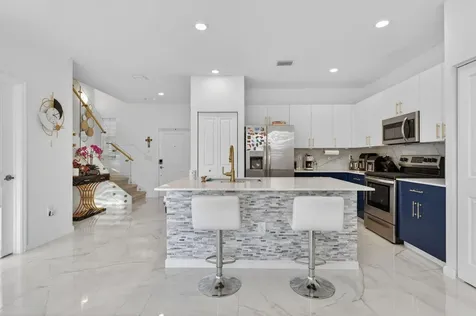 4668 NW 120th Way Coral Springs FL 33076