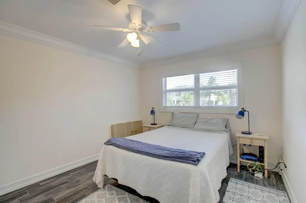 1920 Waters Edge Pompano Beach FL 33062