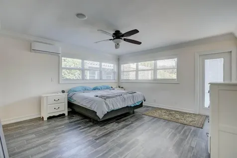 1920 Waters Edge Pompano Beach FL 33062