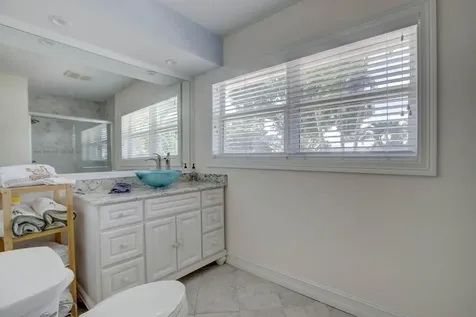 1920 Waters Edge Pompano Beach FL 33062