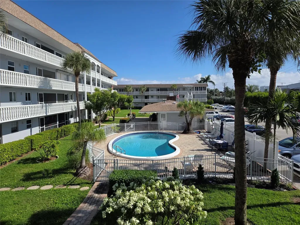 1971 SE 5th Court Pompano Beach FL 33060