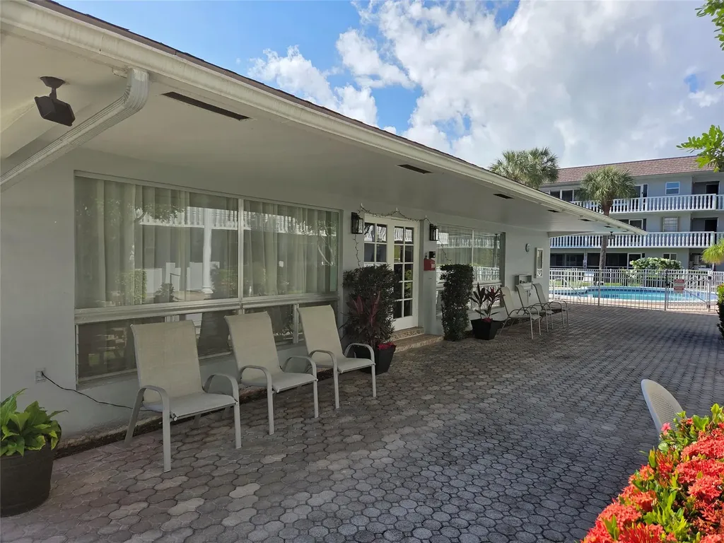 1971 SE 5th Court Pompano Beach FL 33060