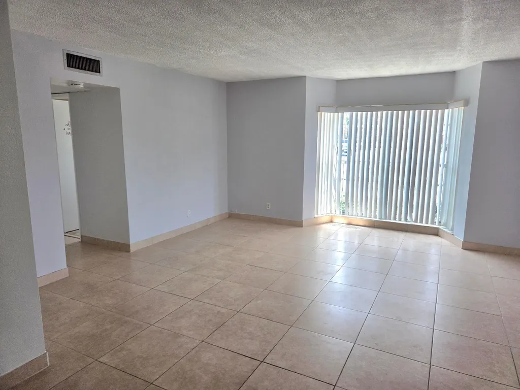 1971 SE 5th Court Pompano Beach FL 33060