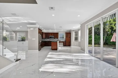 9115 Dupont Place Wellington FL 33414