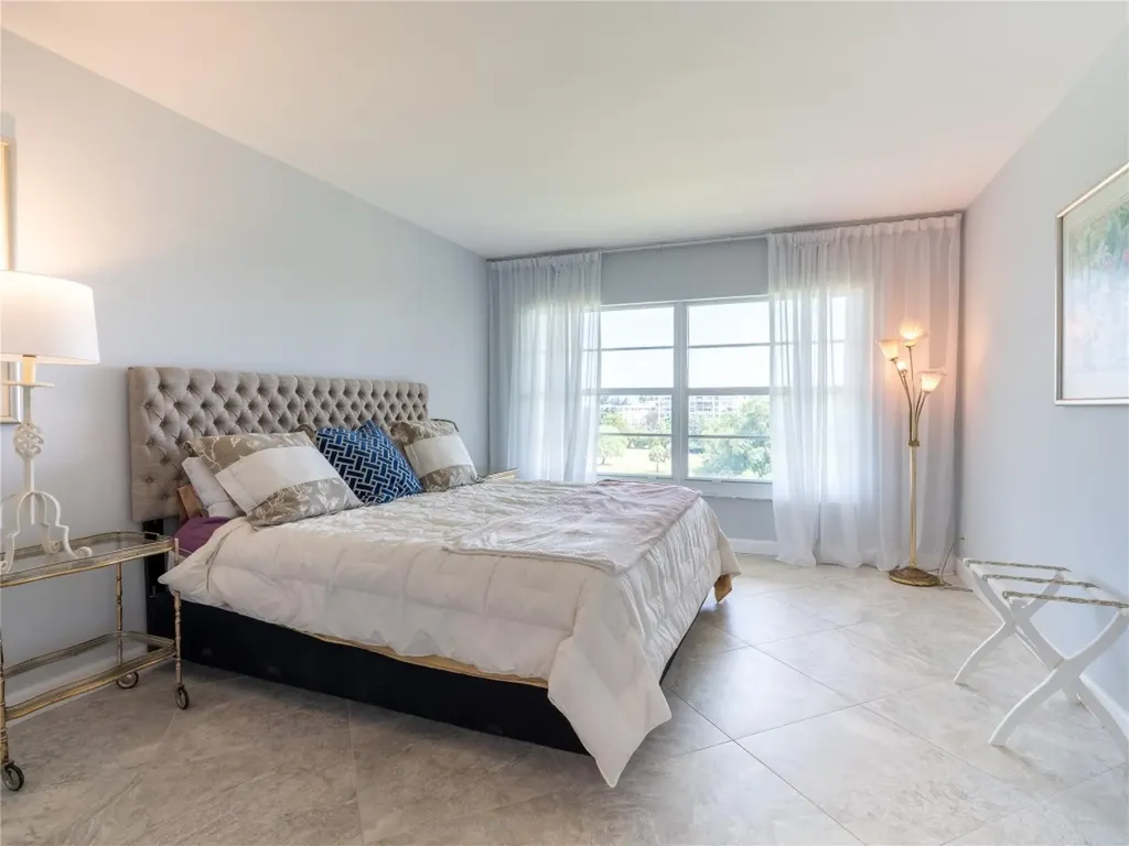 2850 N Palm Aire Drive Pompano Beach FL 33069