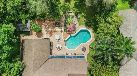 9700 NW 28th Street Hollywood FL 33024