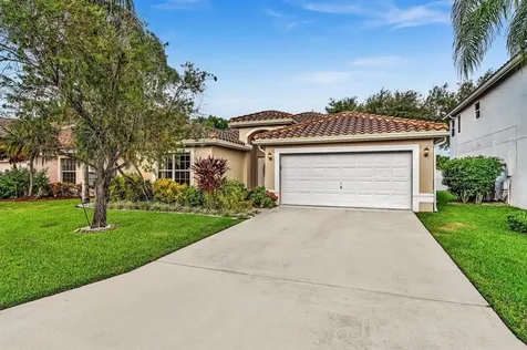 10946 Crescendo Circle Boca Raton FL 33498