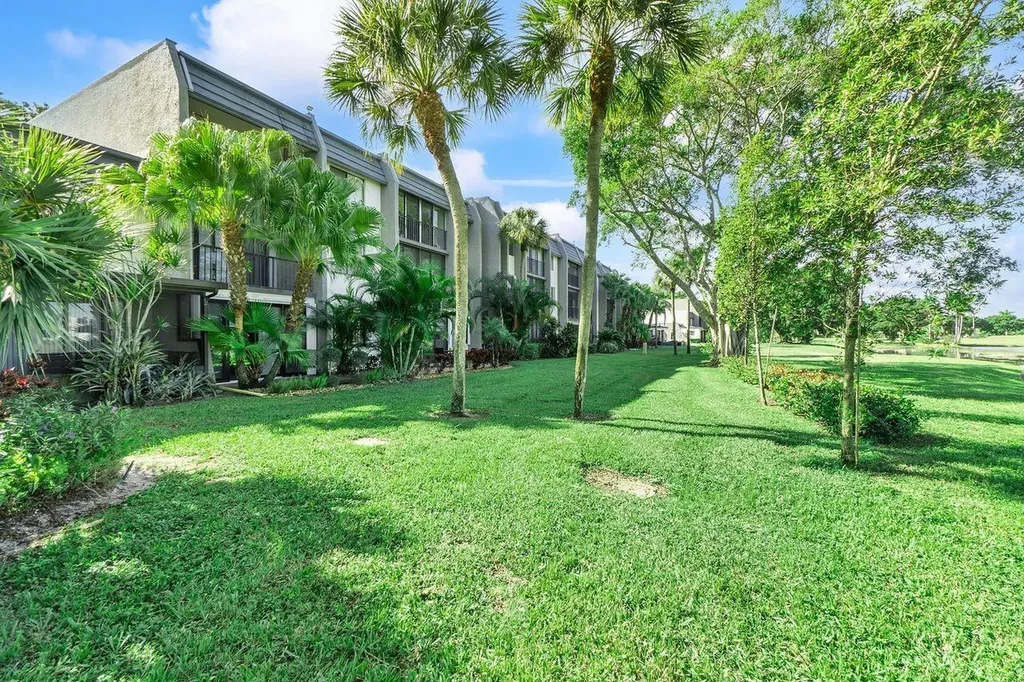 4832 Esedra Court Lake Worth FL 33467