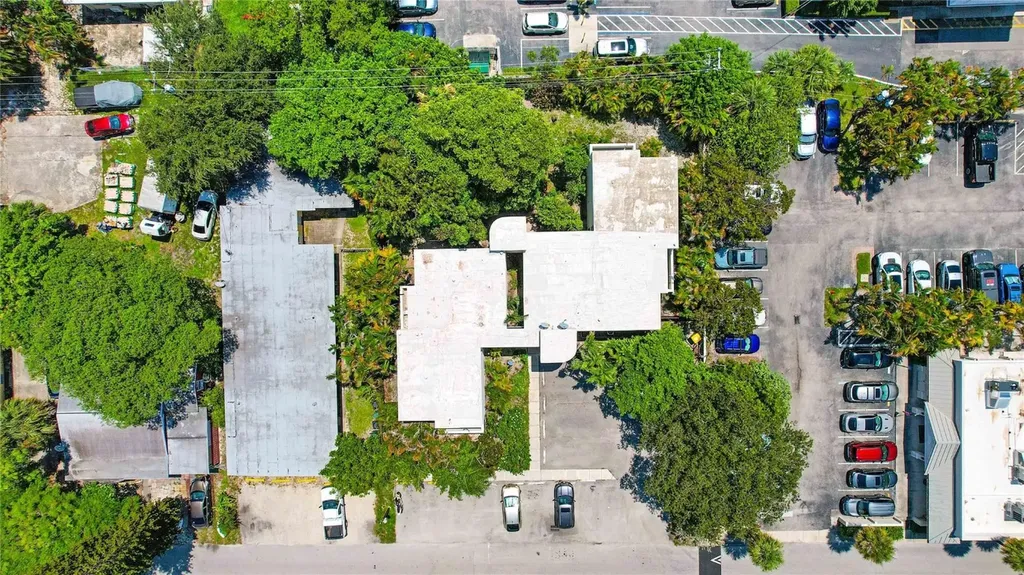 100 SE 21st Street Fort Lauderdale FL 33316