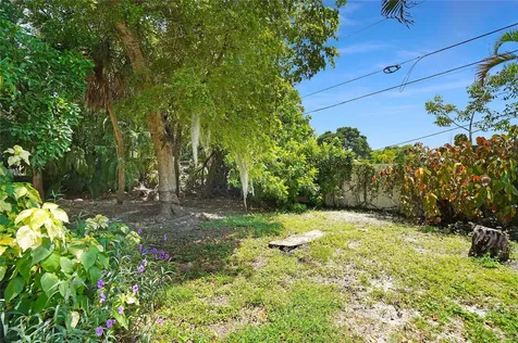 100 SE 21st Street Fort Lauderdale FL 33316