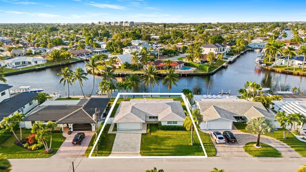 751 SE 7th Avenue Pompano Beach FL 33060