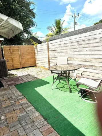 7140 Custer Street Hollywood FL 33024