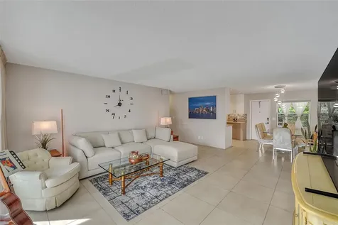 700 Layne Boulevard Hallandale Beach FL 33009