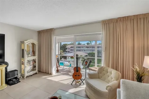 700 Layne Boulevard Hallandale Beach FL 33009