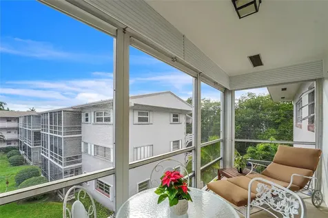 700 Layne Boulevard Hallandale Beach FL 33009