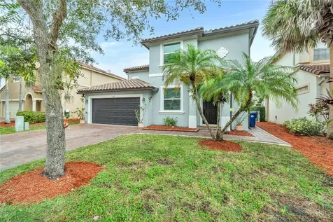 847 NW 127th Avenue Coral Springs FL 33071