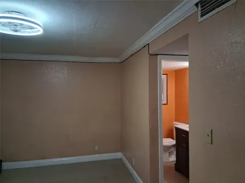 1349 Seaview North Lauderdale FL 33068