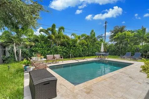 6351 Moseley Street Hollywood FL 33024