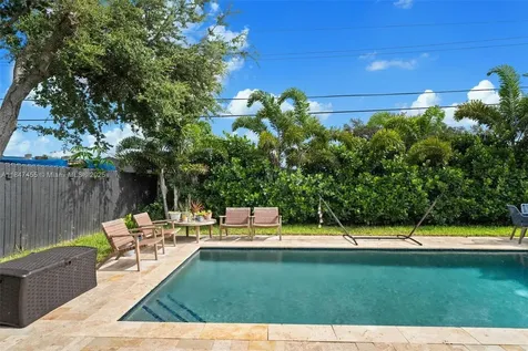 6351 Moseley Street Hollywood FL 33024