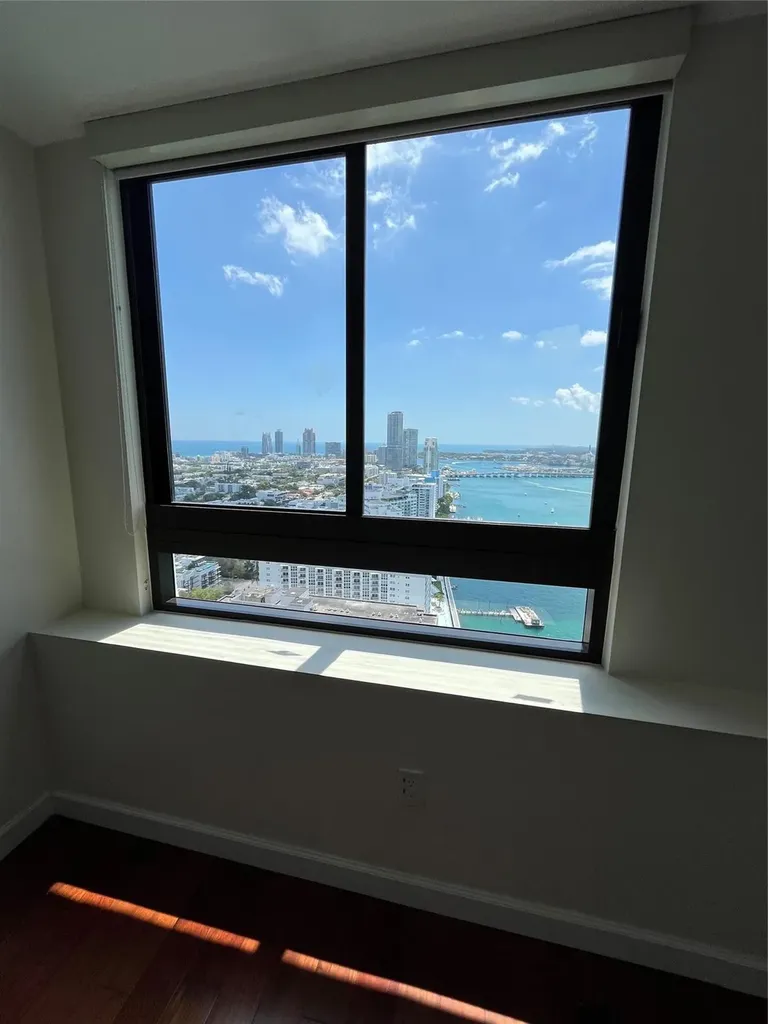 Miami Beach FL 33139