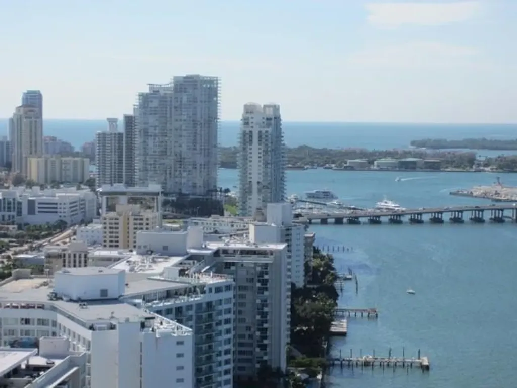 Miami Beach FL 33139